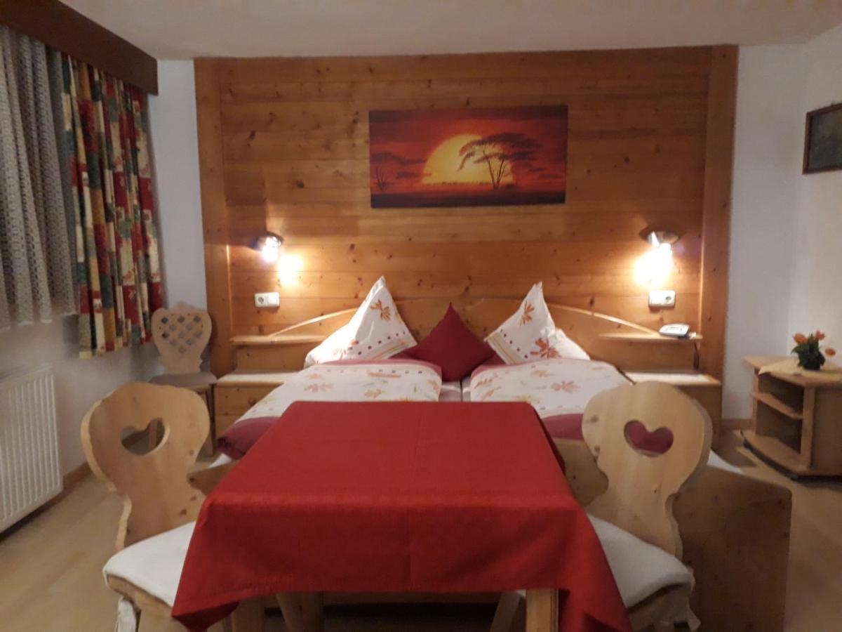 Hotel Haus Morgensonne Pettneu am Arlberg Esterno foto